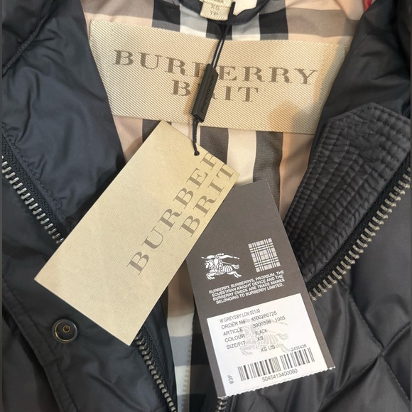 NWT Burberry Brit Black Puffer Coat with removable hood/belt - Picture 6 of 16
